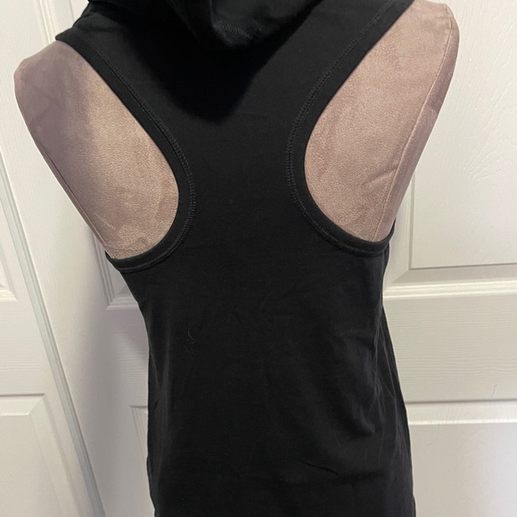 New Era Hoodie Work Out Tank - Picture 5 of 8